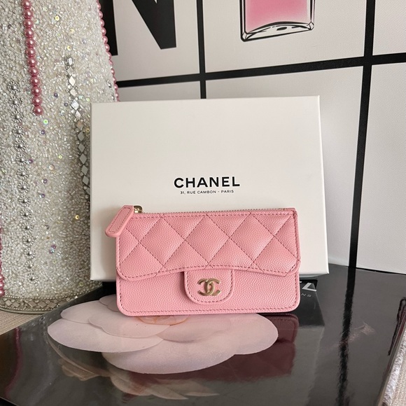 💖💖Chanel pink Flap Zip Card Holder💖💖 - Picture 7 of 8